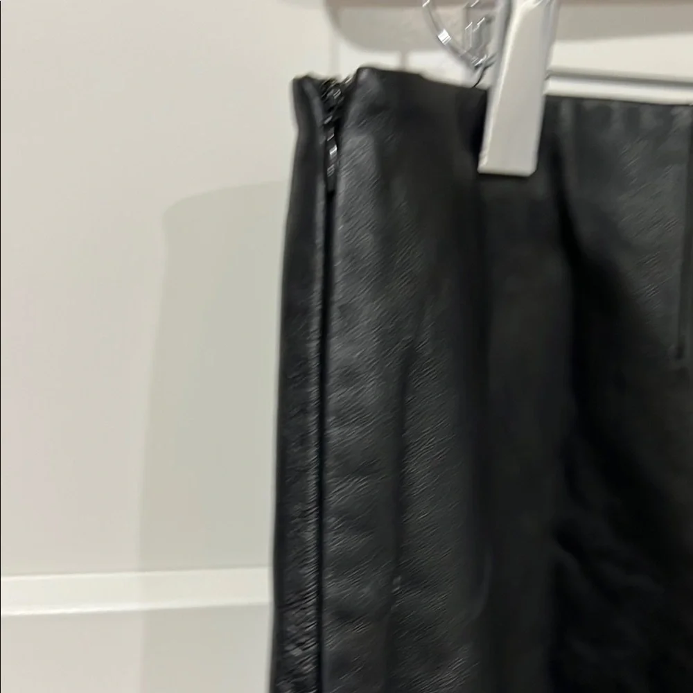 Vintage Jaclyn Smith Elegant Black Leather Skirt Sz 14